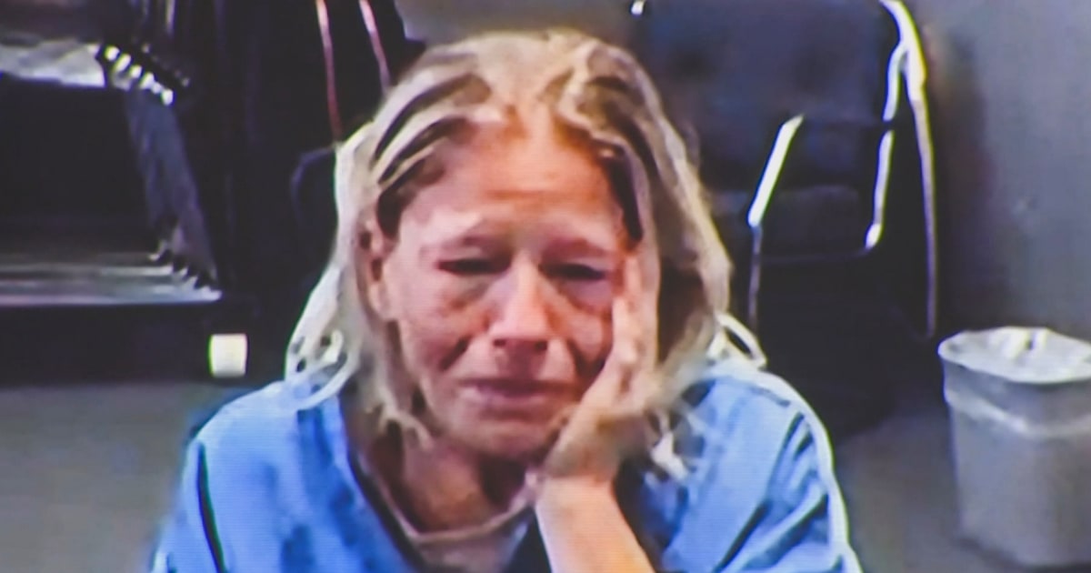 Driver charged in deaths of 2 bicyclists on Make-A-Wish ride