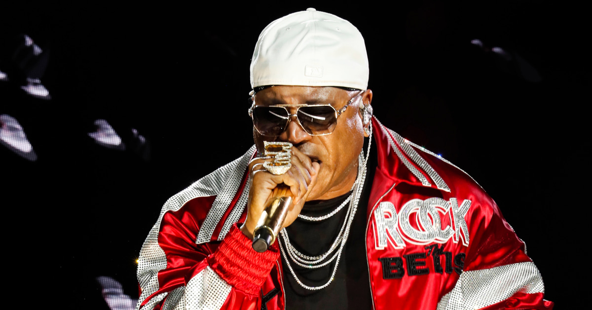 '100 hiphop' LL Cool J's Rock The Bells Festival emerges in his