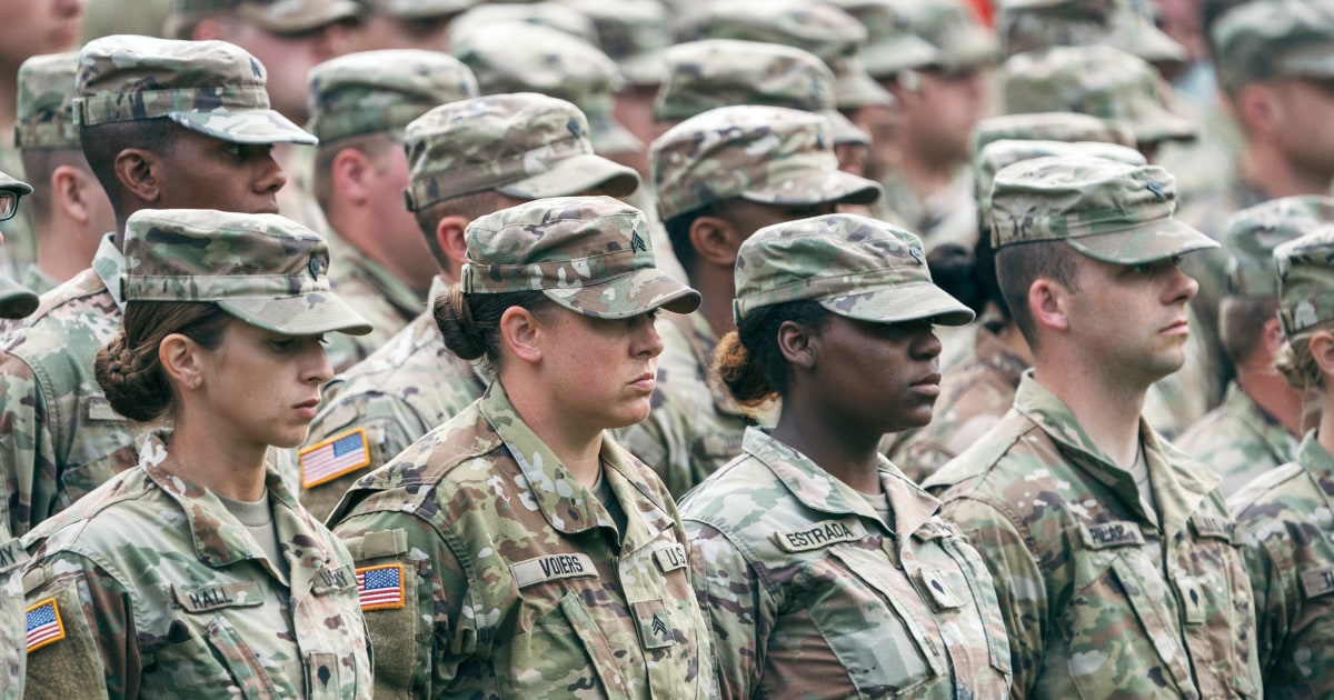Militer sejauh ini telah merekrut sekitar setengah dari jumlah tentara yang diharapkan pada tahun fiskal 2022