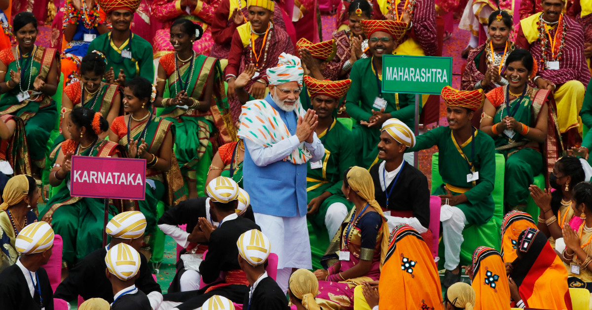 Modi pledges to make India developed country as nation marks 75 years of independence