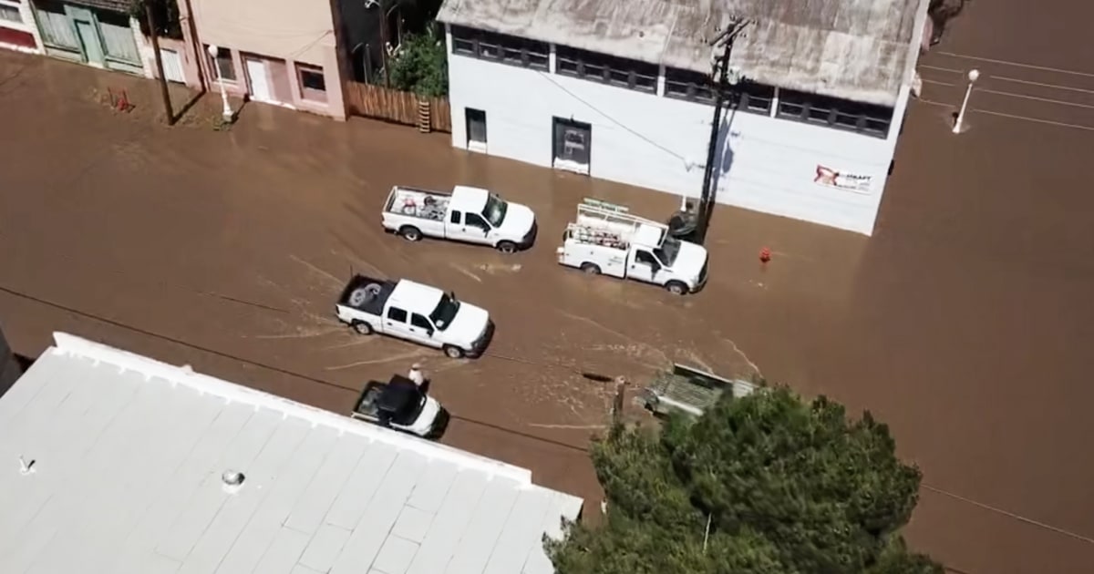 Evacuations ordered, emergency declared in eastern Arizona floods