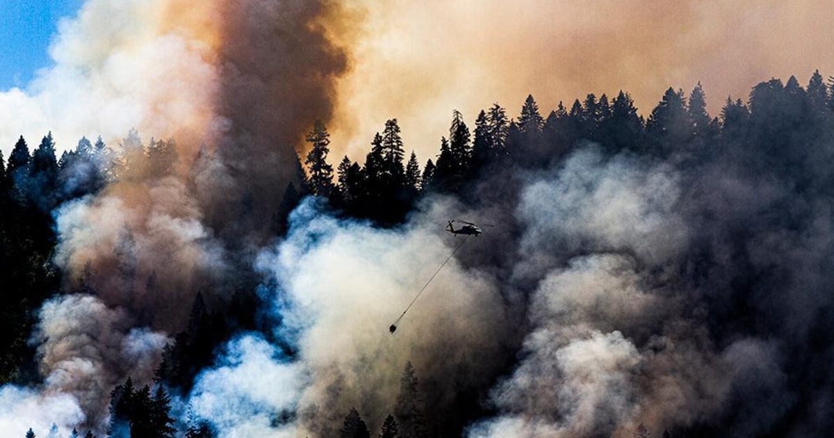 Crews battle Oregon wildfire as heat and wind threaten disaster