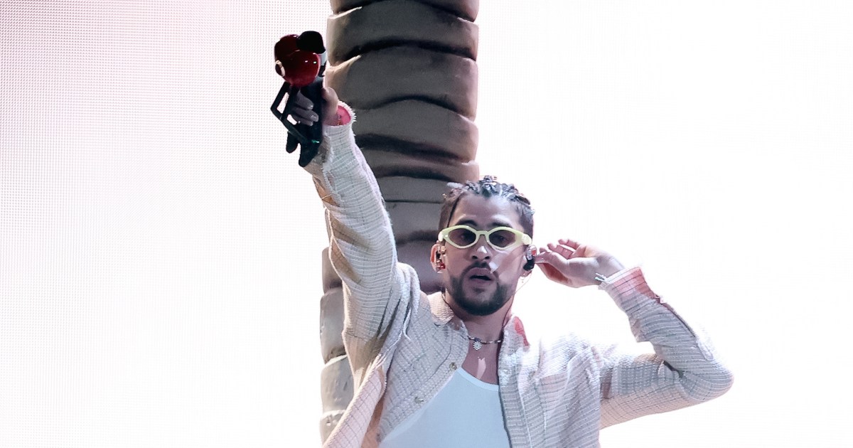 Fans Were the Real Stars of Bad Bunny's World's Hottest Tour Night 2 in  Miami