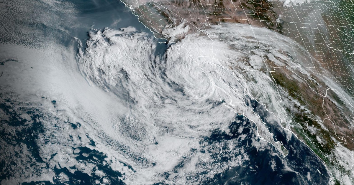 Tropical Storm Kay reaches San Diego County with high winds, high  temperatures and the promise of heavy rain - The San Diego Union-Tribune