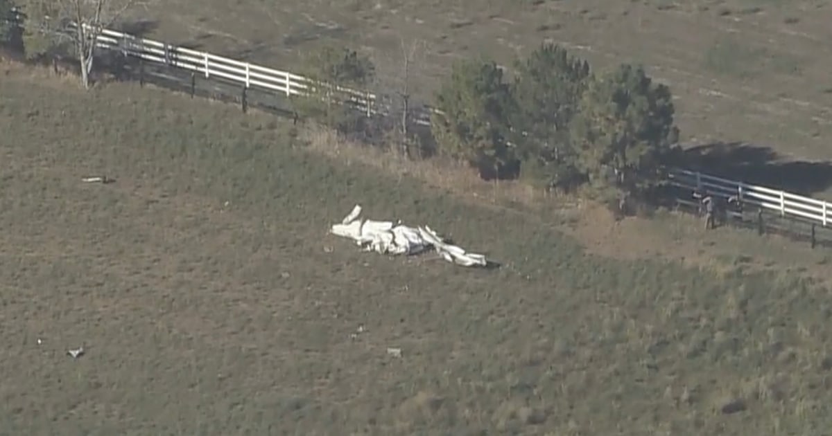 Mid-air plane crash leaves 3 dead in Colorado, authorities say