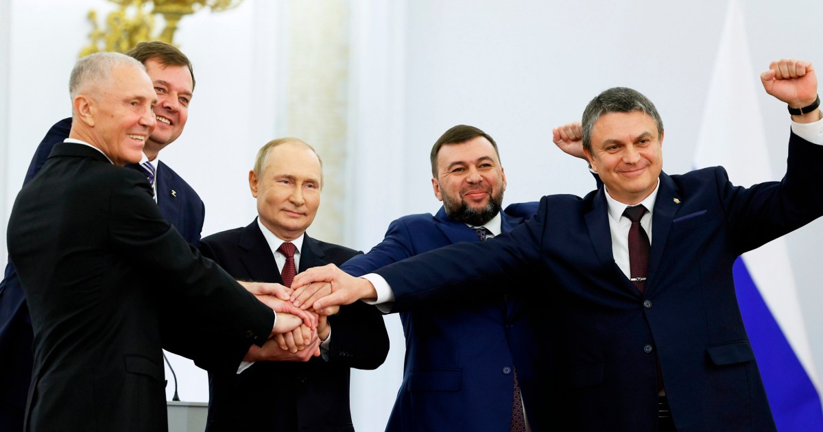 Putin annexes 4 occupied regions; Ukraine applies to join NATO