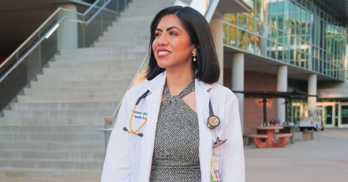 Leslie González, médico, investigadora de salud e influenciadora