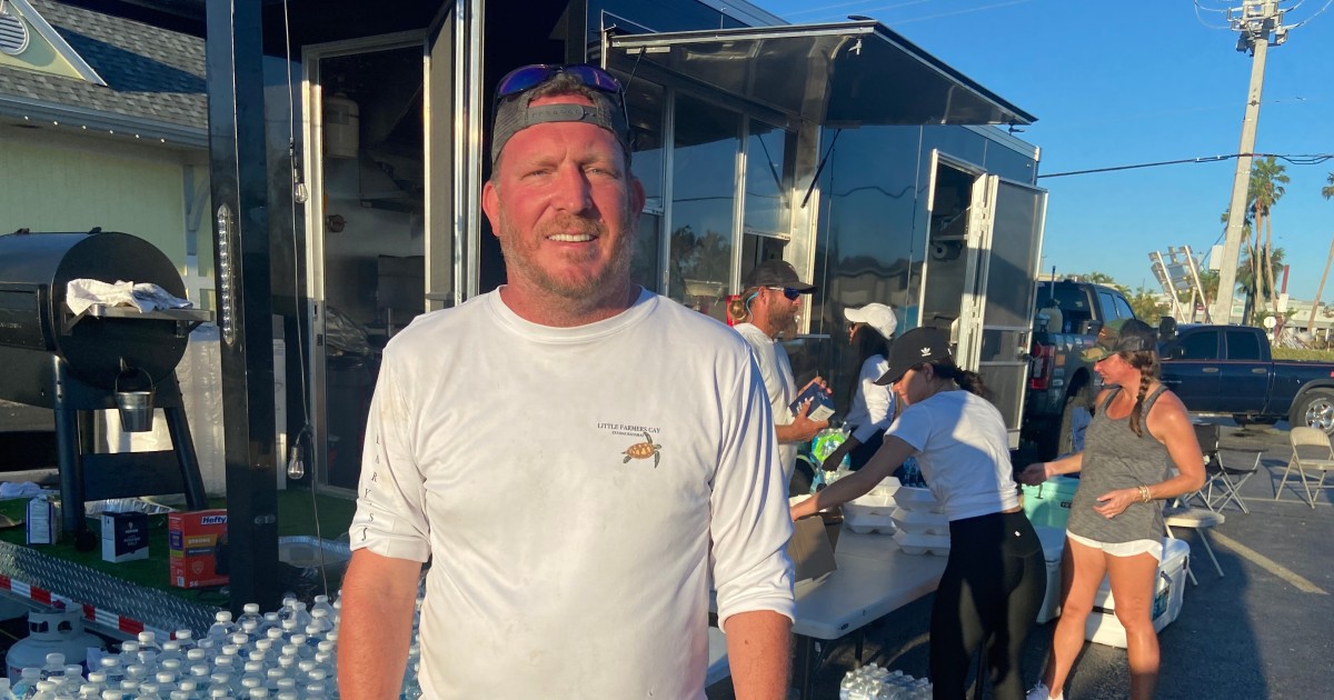 Fort Myers chef feeds hungry hurricane survivors for free