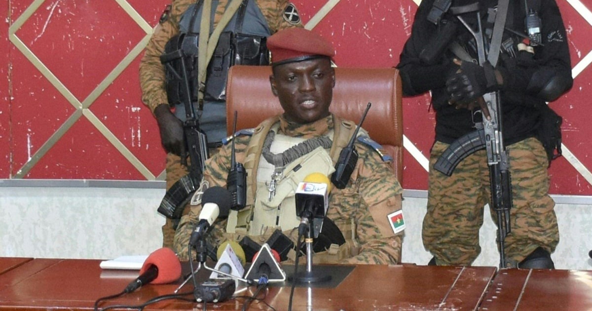 Le président du Burkina Faso démissionne à condition que le putschiste militaire garantisse sa sécurité
