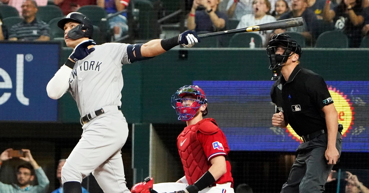 Aaron Judge breaks single-season American League home run record with No.  62