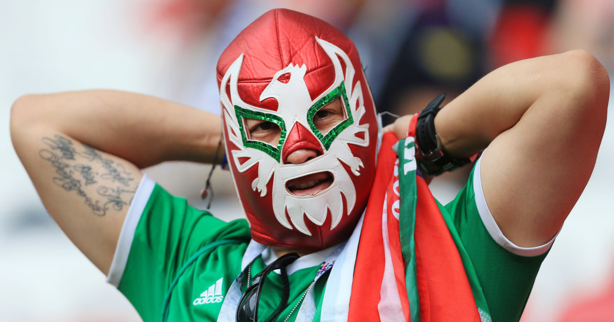 Mexico advises fans not to wear Lucha Libre masks to World