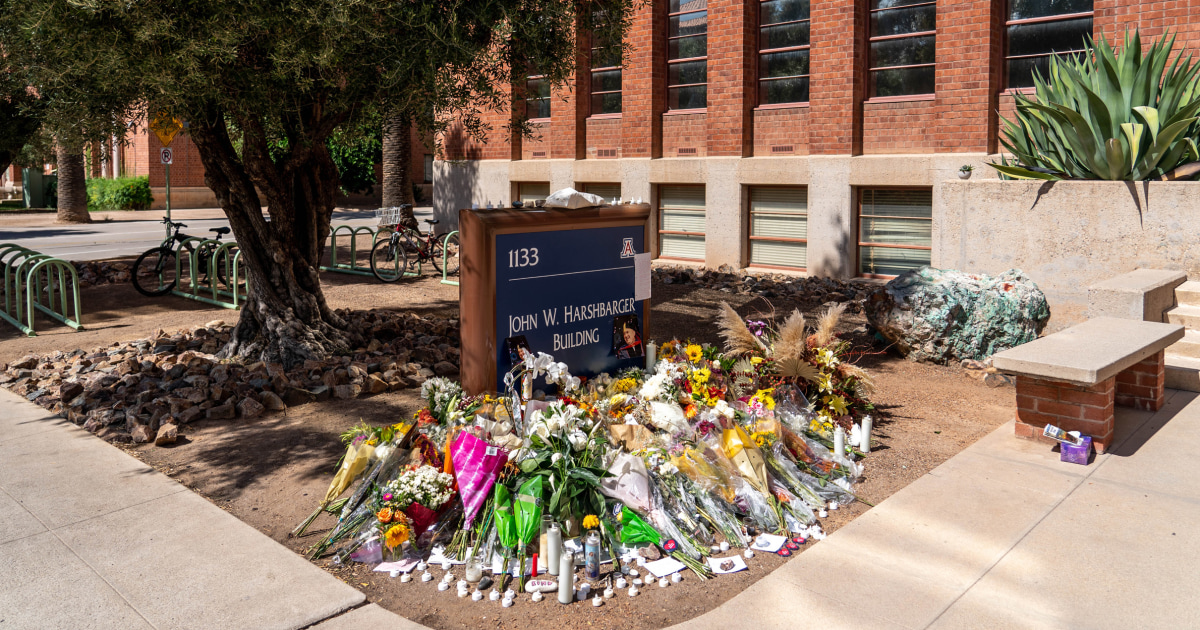 ex-university-of-arizona-student-accused-of-fatally-shooting-his-professor-on-campus-is-indicted