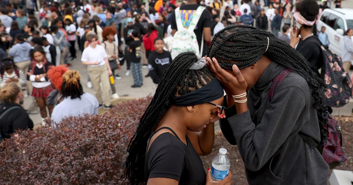 Gunman kills 2 at a St. Louis high school, officials say