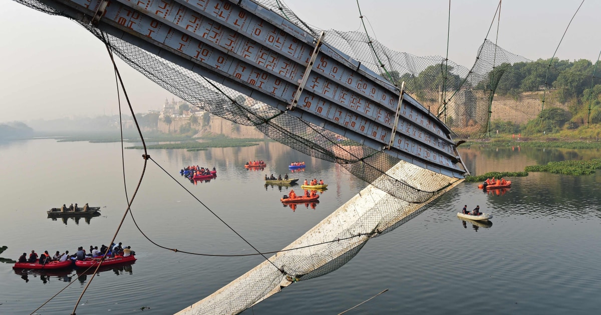 Un pont piétonnier s’est effondré en Inde, tuant au moins 132 personnes