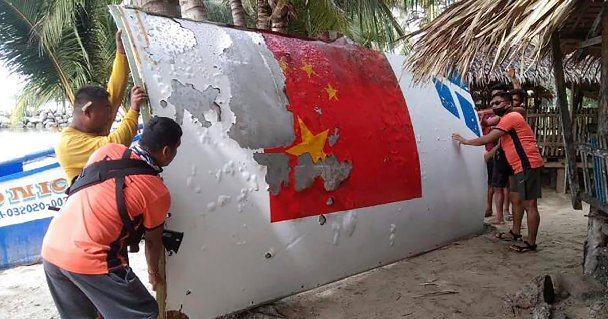 Chinese coast guard seizes rocket debris from Philippine navy