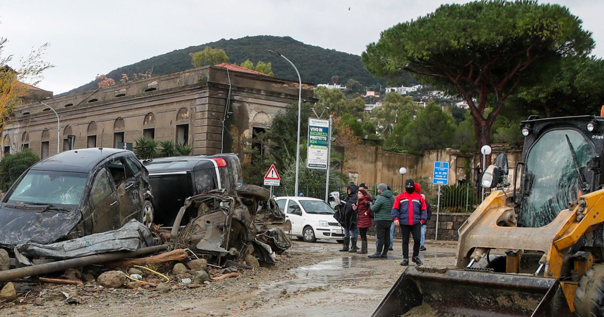 Landslide leaves as much as a dozen lacking on island of Ischia in Italy