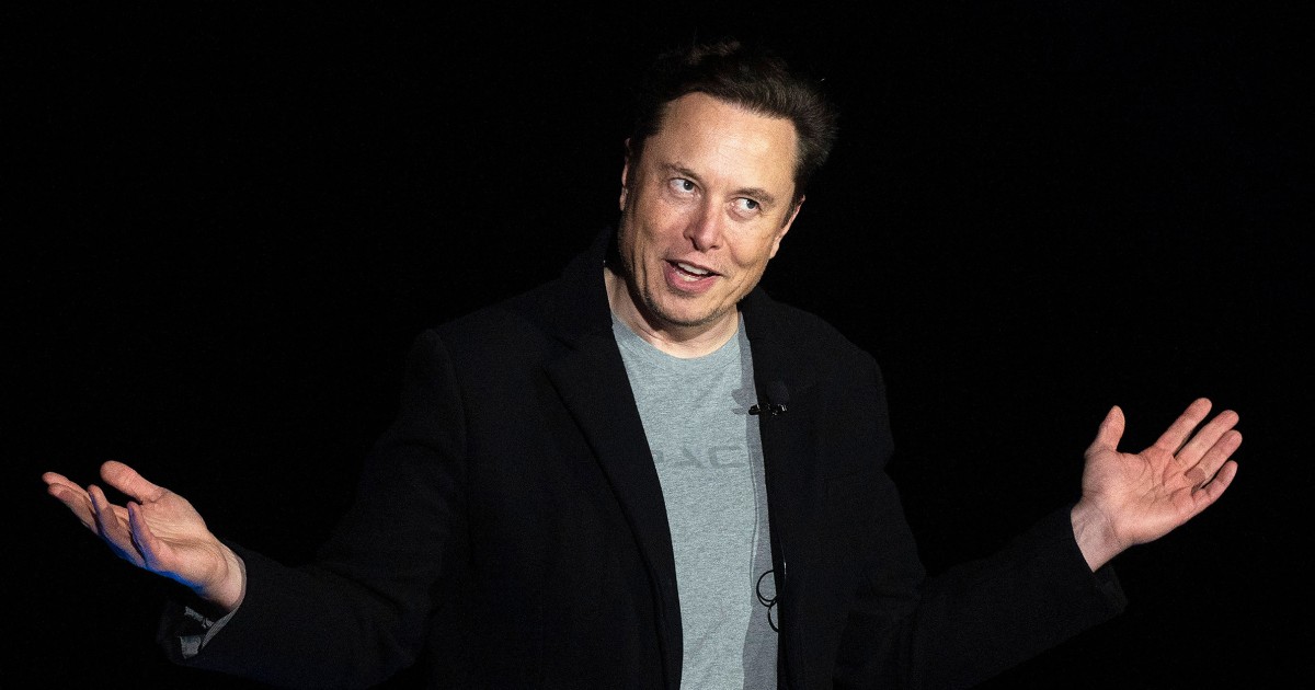 It sure seems like Elon Musk is purging left-leaning Twitter accounts