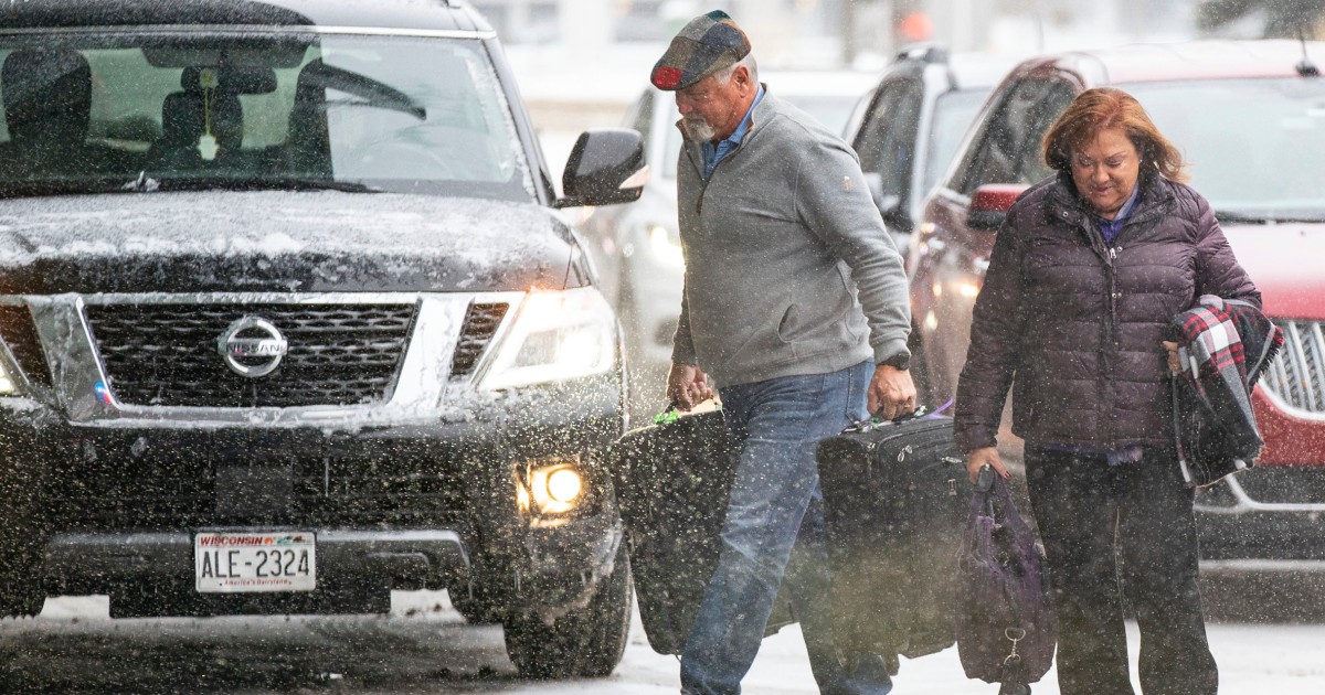 Winter storm warning issued for millions as flash freezes and blizzard conditions loom