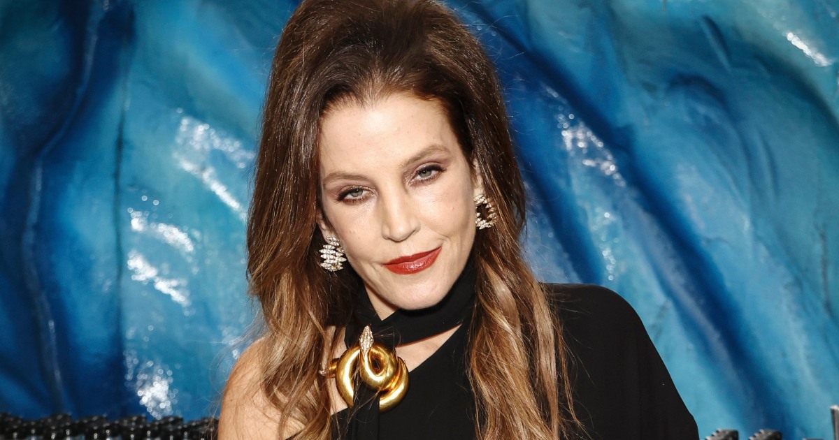 Lisa Marie Presley rushed to Southern California hospital
