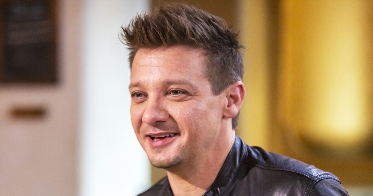 Actor Jeremy Renner says he’s home after snowplow accident