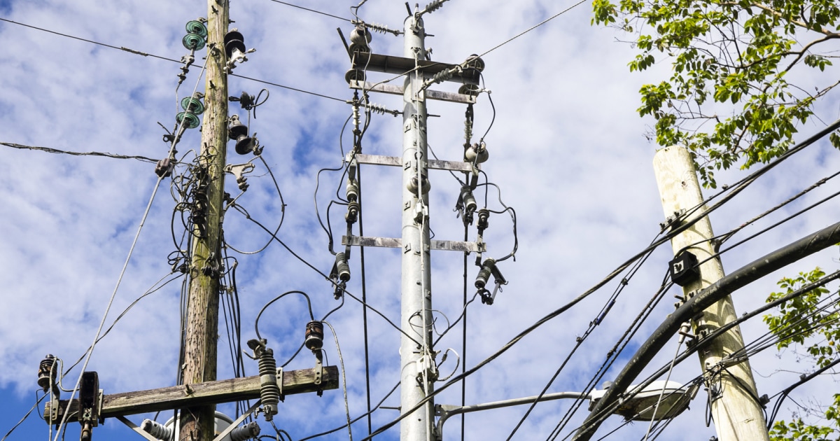 Puerto Rico on its way to privatizing power generation despite widespread skepticism