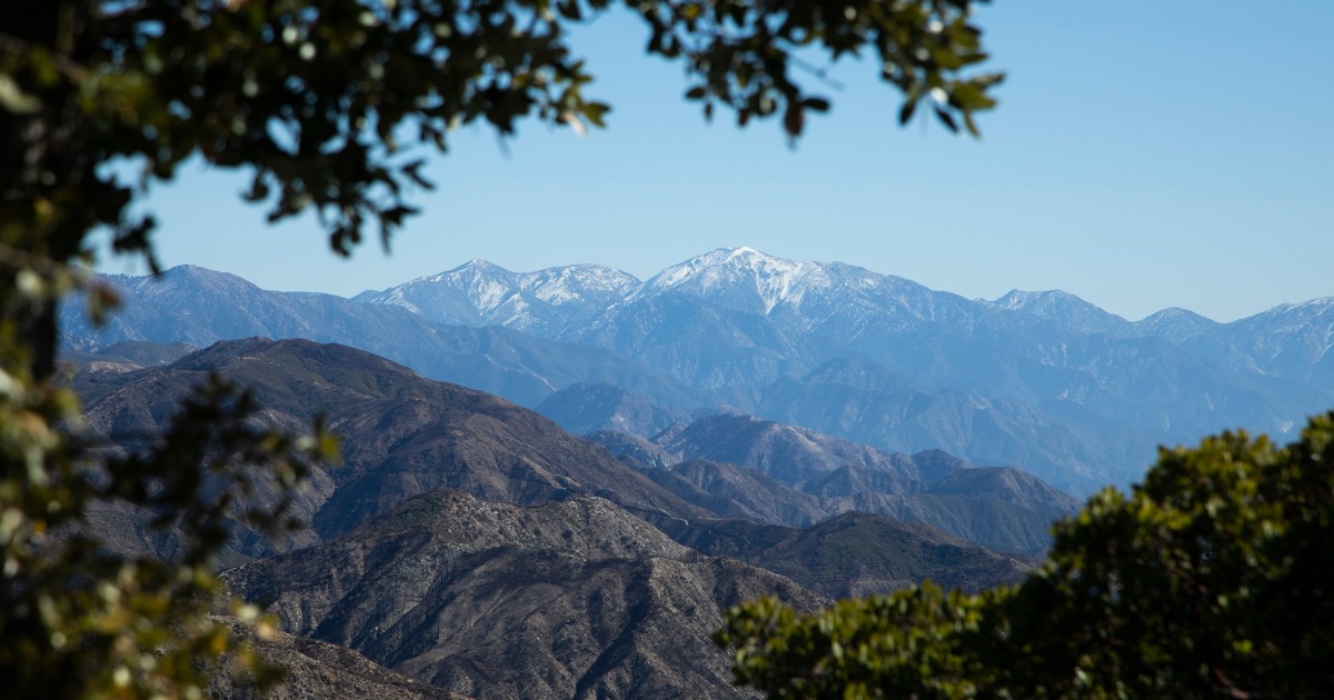 2nd hiker missing on Mount Baldy as search for actor Julian Sands continues