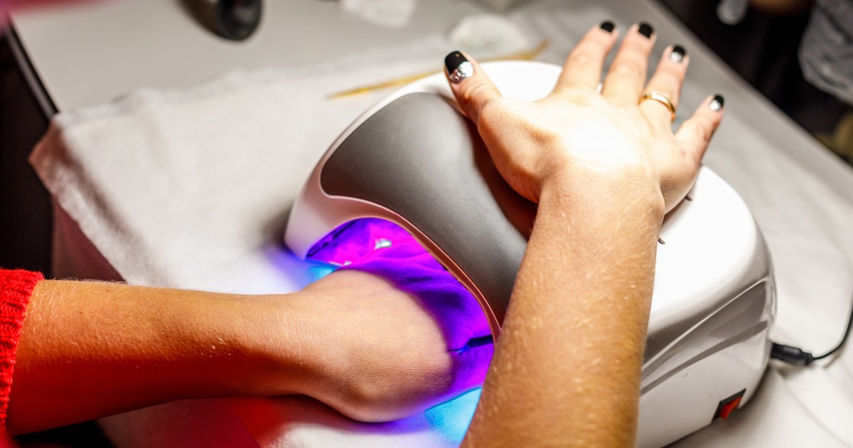 Dermatologists say they avoid gel manicures as research hints at risks of UV nail dryers