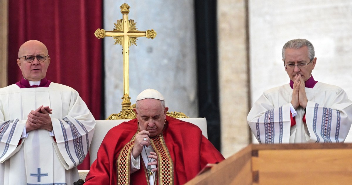 Pope Benedict's funeral draws thousands to the Vatican