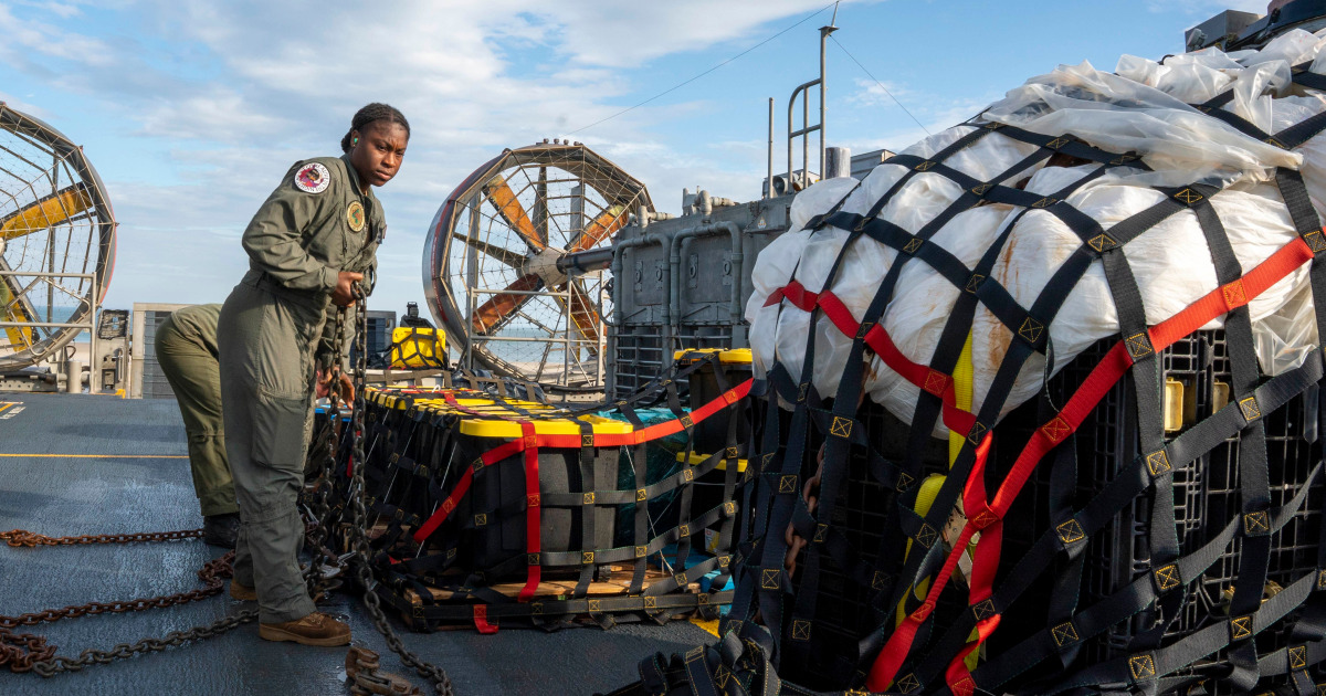 U.S. military recovers electronic sensors from downed Chinese balloon