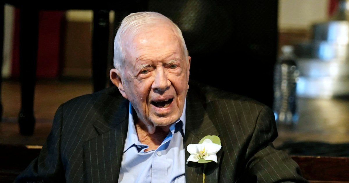 Jimmy Carter enters hospice care at house