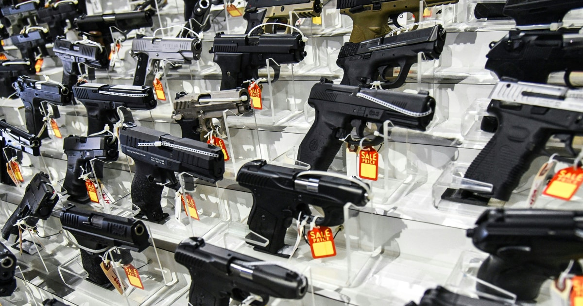 Appeals court upholds Florida's 21-year age requirement for buying guns