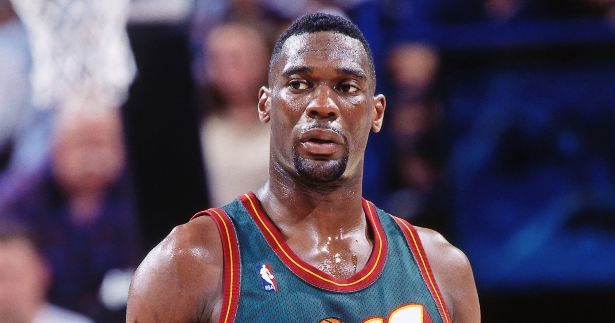Shawn Kemp, former NBA star, arrested on felony drive-by shooting charge