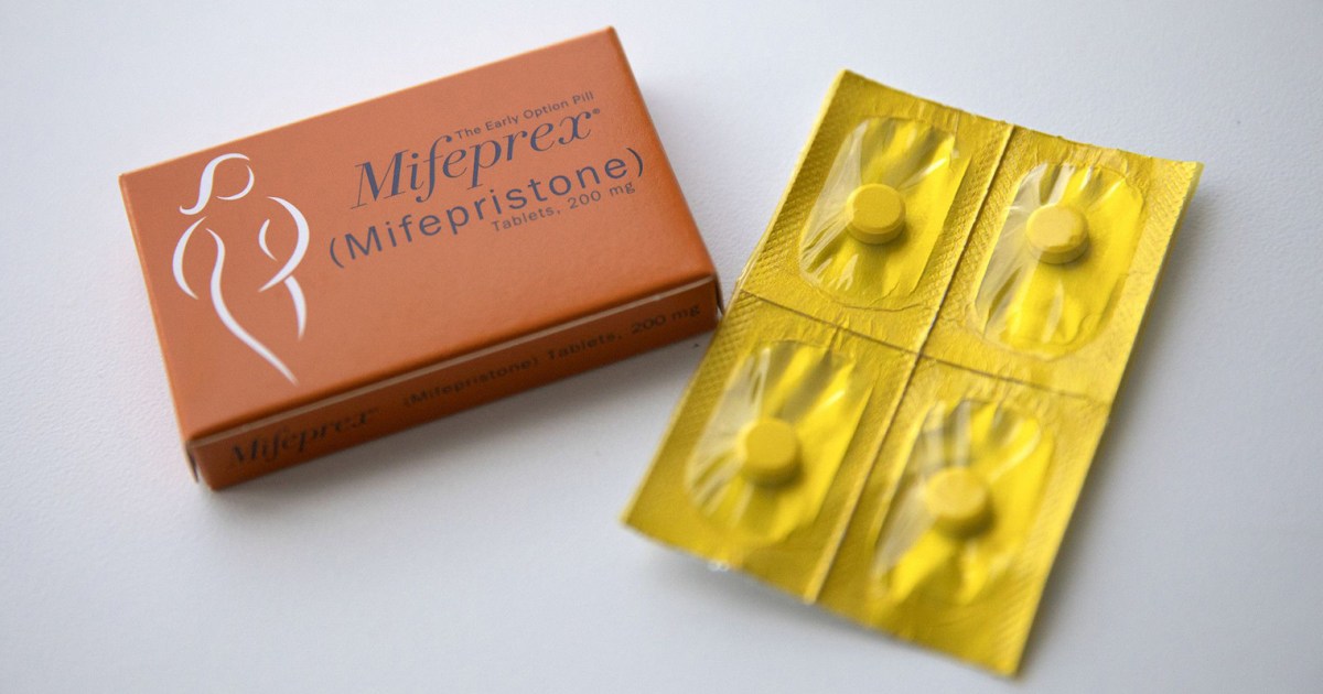 Texas Judge to Consider Banning Abortion Pill in US post image