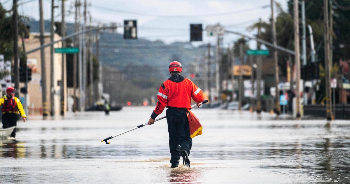 Storm Brings Extra Day of Shopping to a New Jersey Town - The New