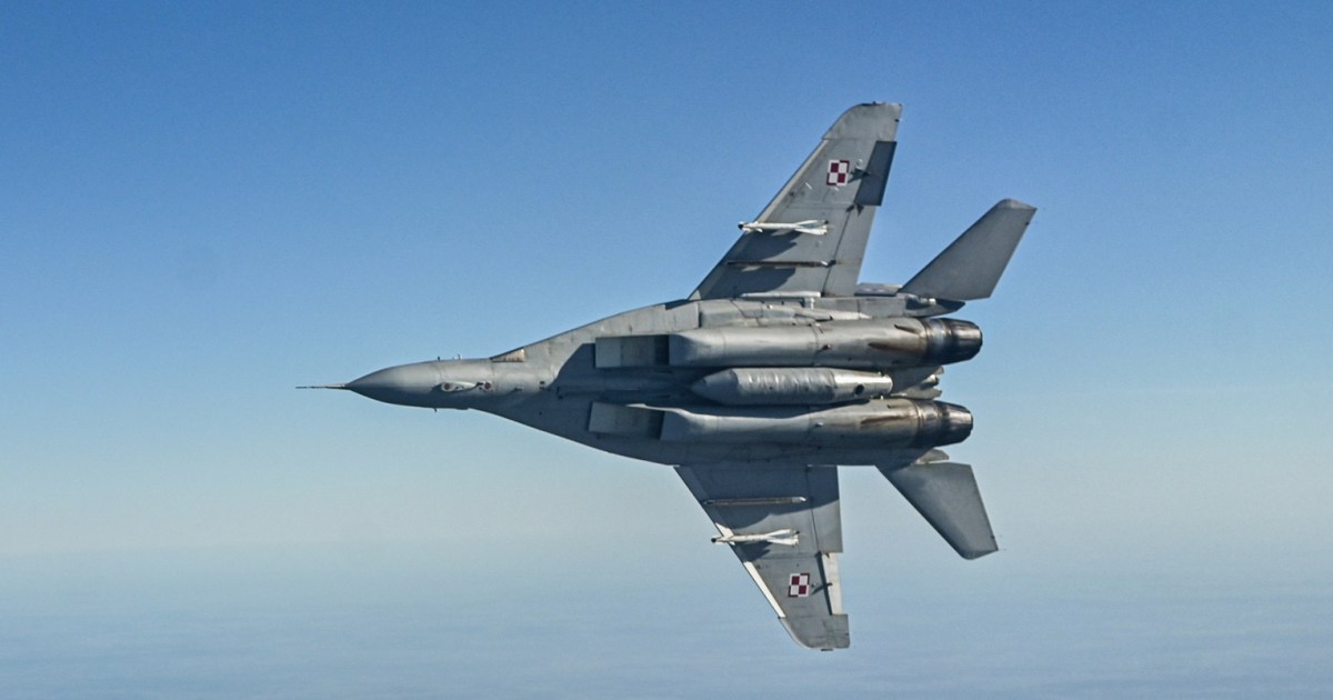 Poland to be 1st NATO member to give Ukraine fighter jets