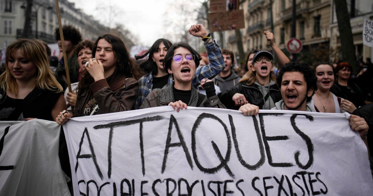 Los adolescentes cuentan cómo se unieron a las protestas francesas
