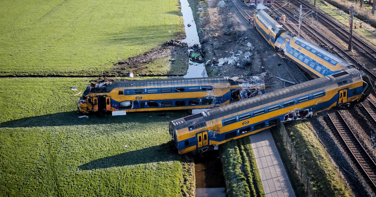 train-derails-in-the-netherlands-killing-1-and-injuring-several