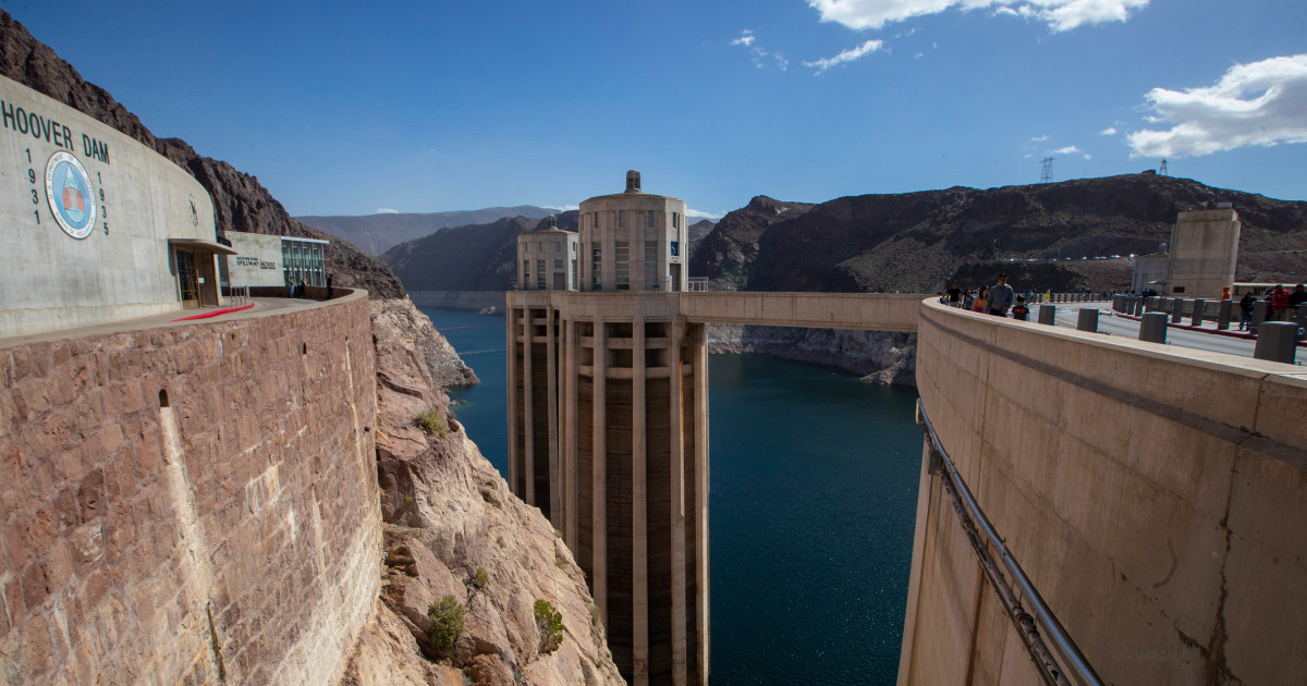 ¿Qué podrían significar los cortes del río Colorado para los estados y sus suministros de agua? ¿Qué podrían significar los cortes del río Colorado para los estados y sus suministros de agua?