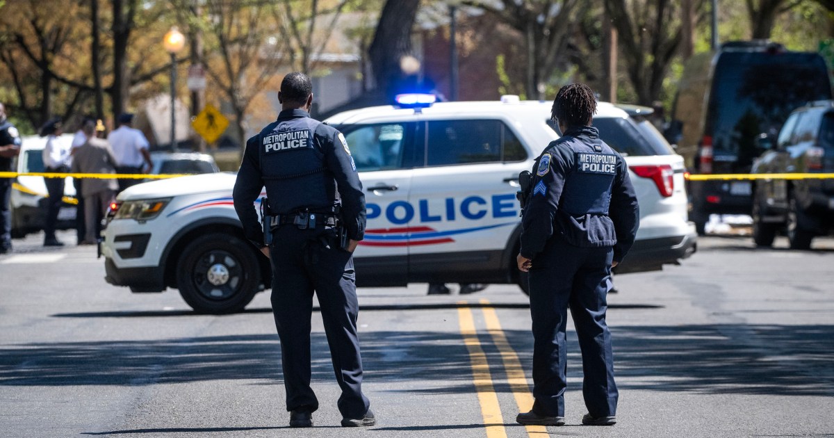 1 dead and 3 injured after shooting at a D.C. funeral home following