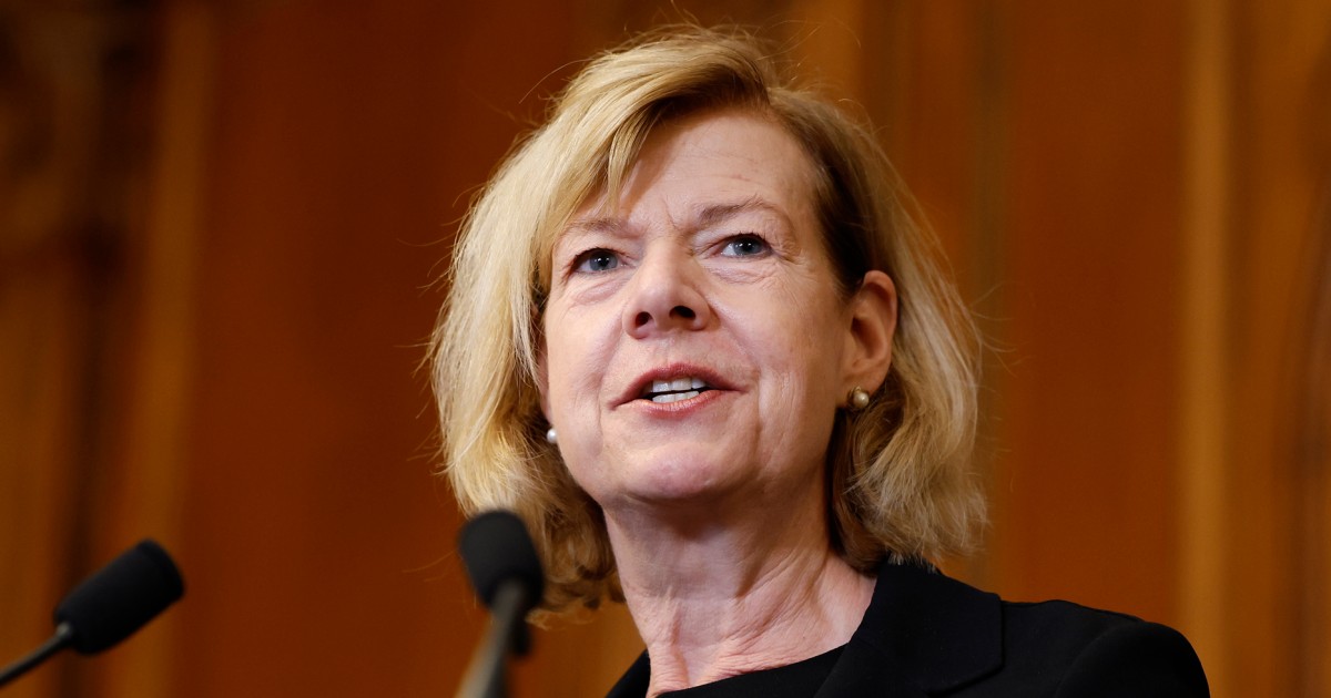 Sen. Baldwin says Texas judge is part of GOP's 'effort to ban abortion nationwide'