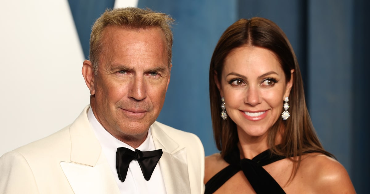 Kevin Costner says his estranged wife will not move out of his house amid divorce thumbnail