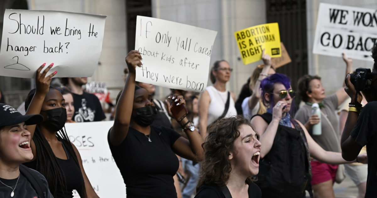 North Carolina Republicans unveil agreement on 12-week abortion ban