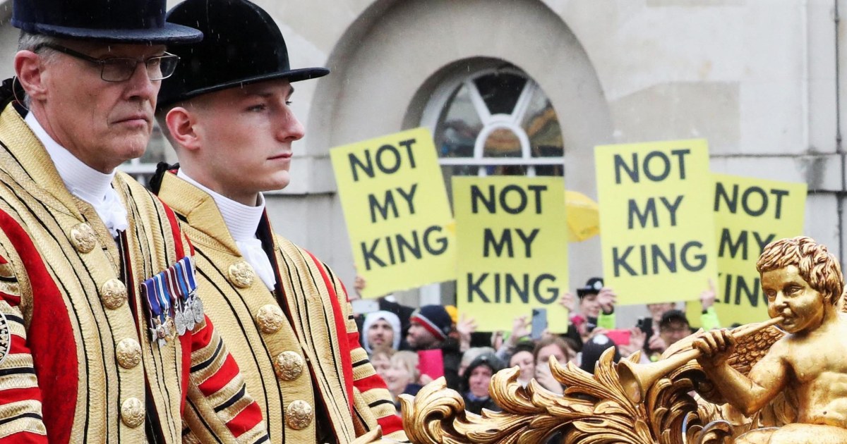 #Protesters arrested during King Charles’s coronation sign not everybody is crazy about the royals