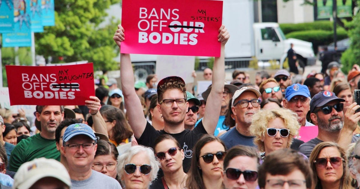 North Carolina abortion law makes it hard to travel for an abortion in the South