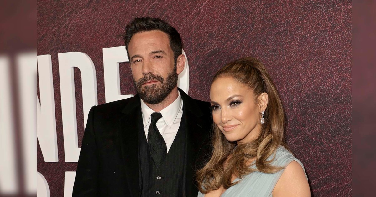 ¿Ben Affleck Viste A Jennifer Lopez Para Las Alfombras Rojas?