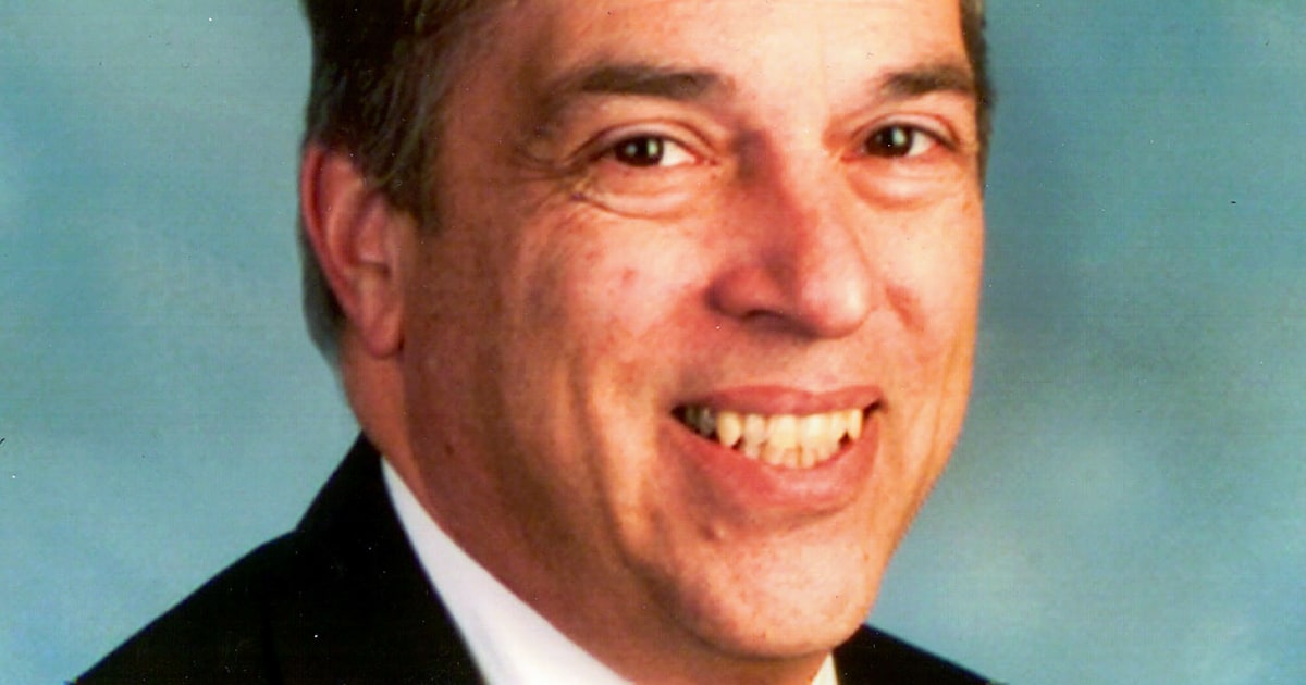 Robert Hanssen, FBI agent who spied for the Russians, dies in supermax prison