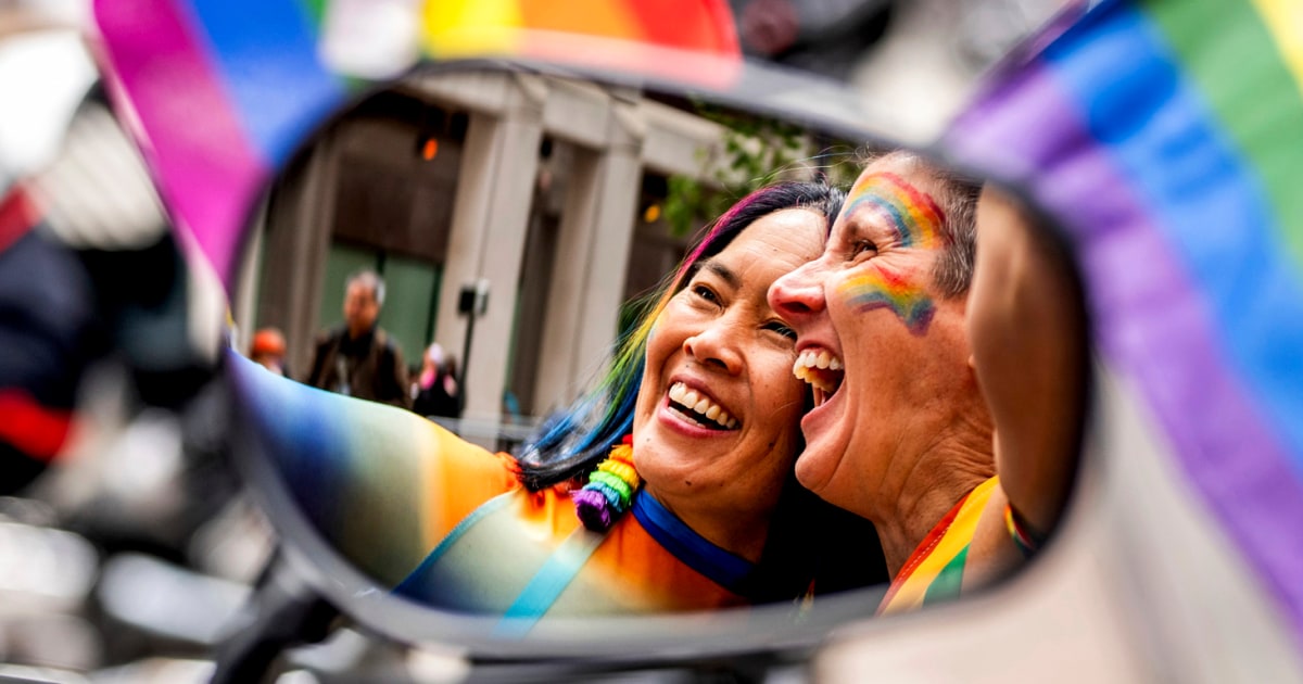 SF 49ers first LGBTQ+ in-person Pride watch party since pandemic hit