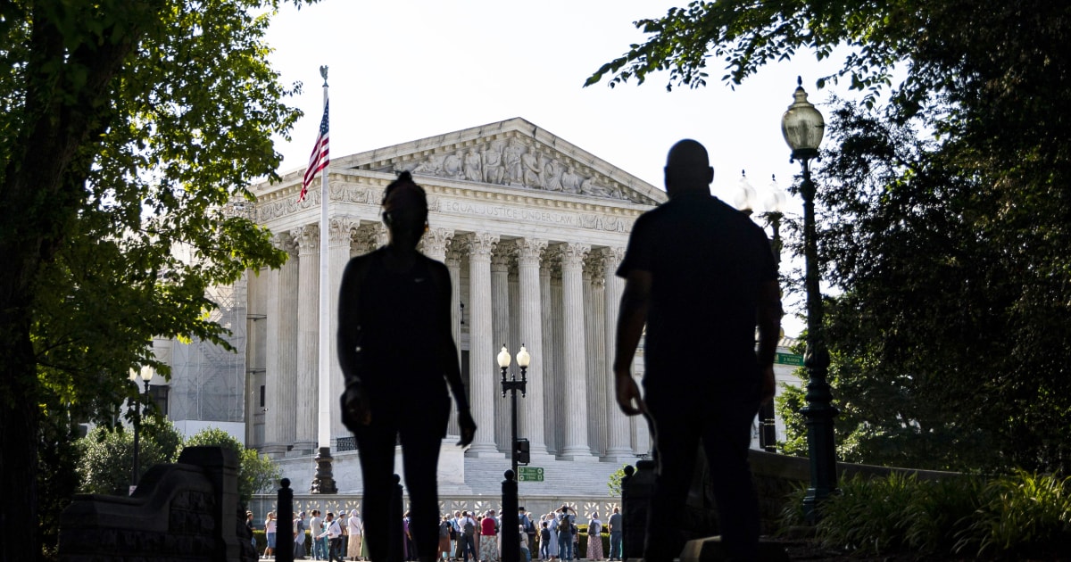 ВАШИНГТОН — Върховният съд в понеделник отхвърли възражението на трима