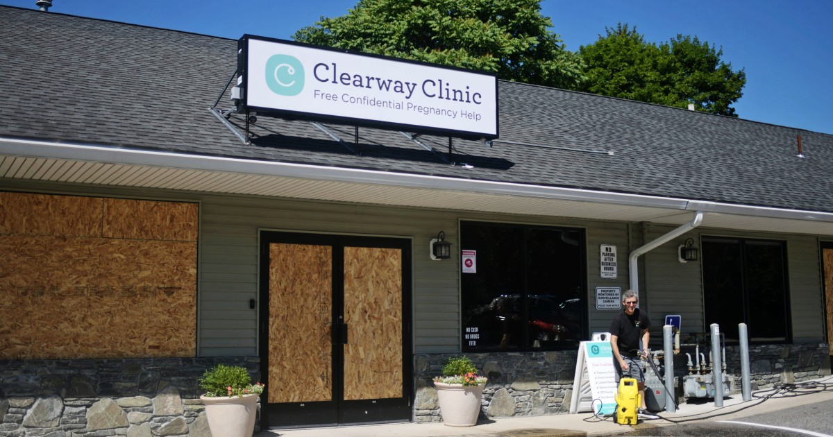 Crisis pregnancy center failed to spot an ectopic pregnancy, threatening patient’s life, lawsuit alleges