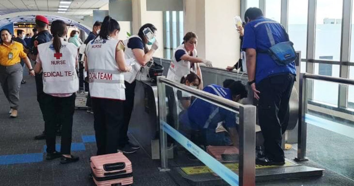 Amputan Pierna A Mujer Tras Quedar Atrapada En Pasarela De Aeropuerto Tailandés Espanol News